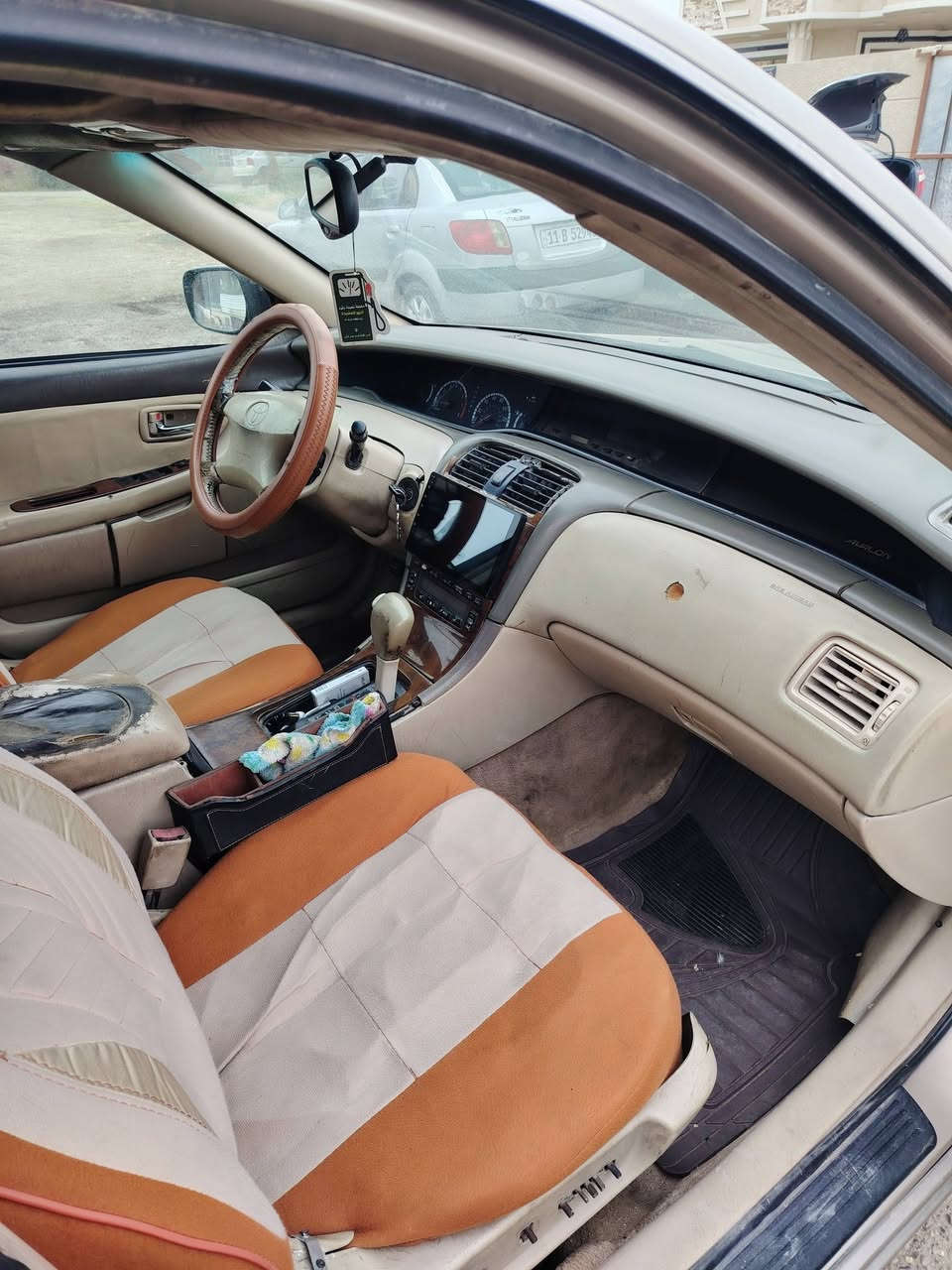 السلام عليكم افلون للبيع او مراوس موديل 2000
رقم وهزه جدد ابسمي مصبوغه عام جماليه طختها جاملغ خلفي كير محرك خير من الله تخم تاير مكانها بغداد التاجي قرب مرور التاجيات السعر 70 ورقه باقي التفاصيل اتصل ***********
