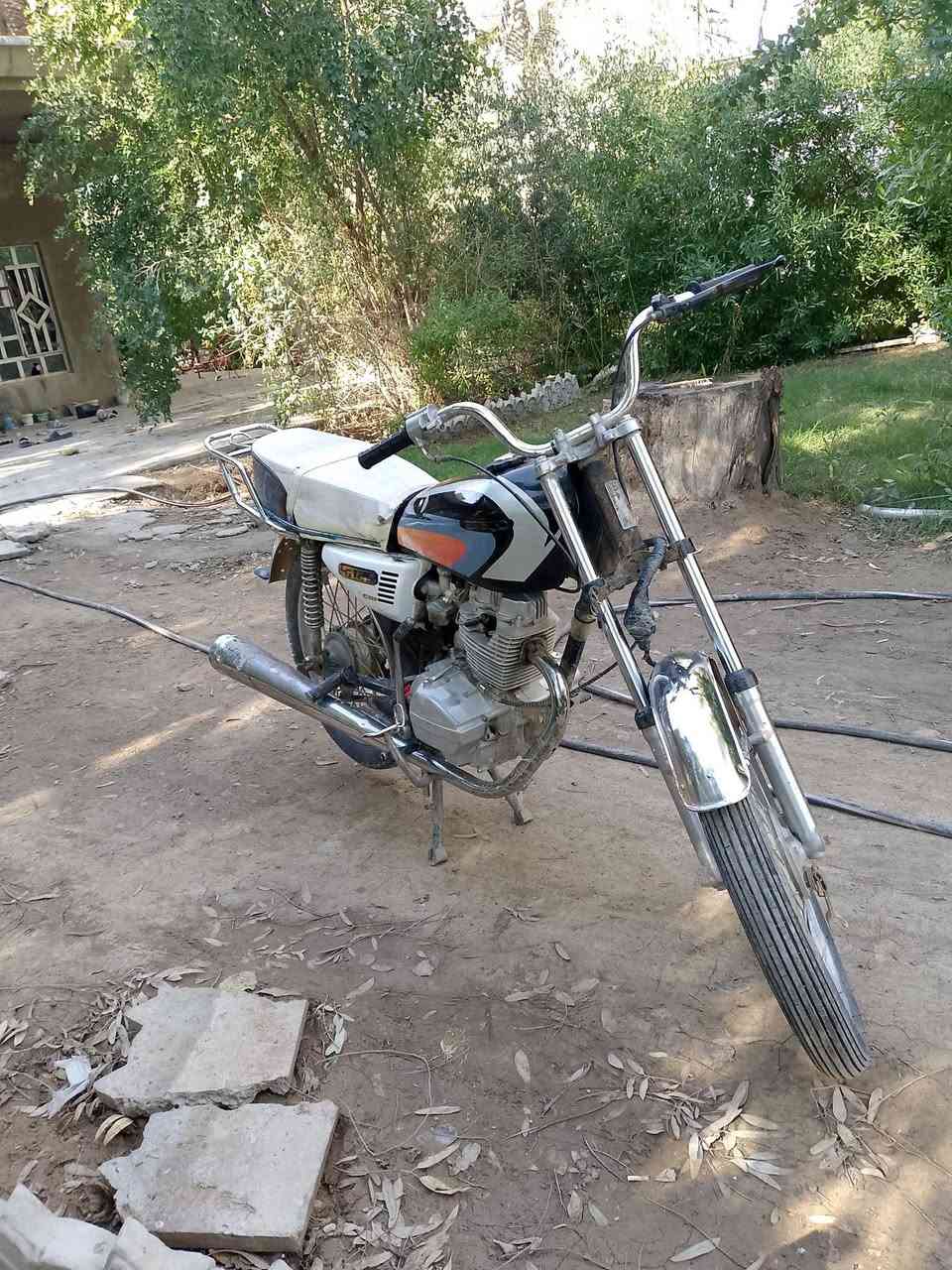 سلام عليكم دراجه شغاله يرادله فقط كهربائيات لسعر 250 وبيه مجال الهاتف ***********
