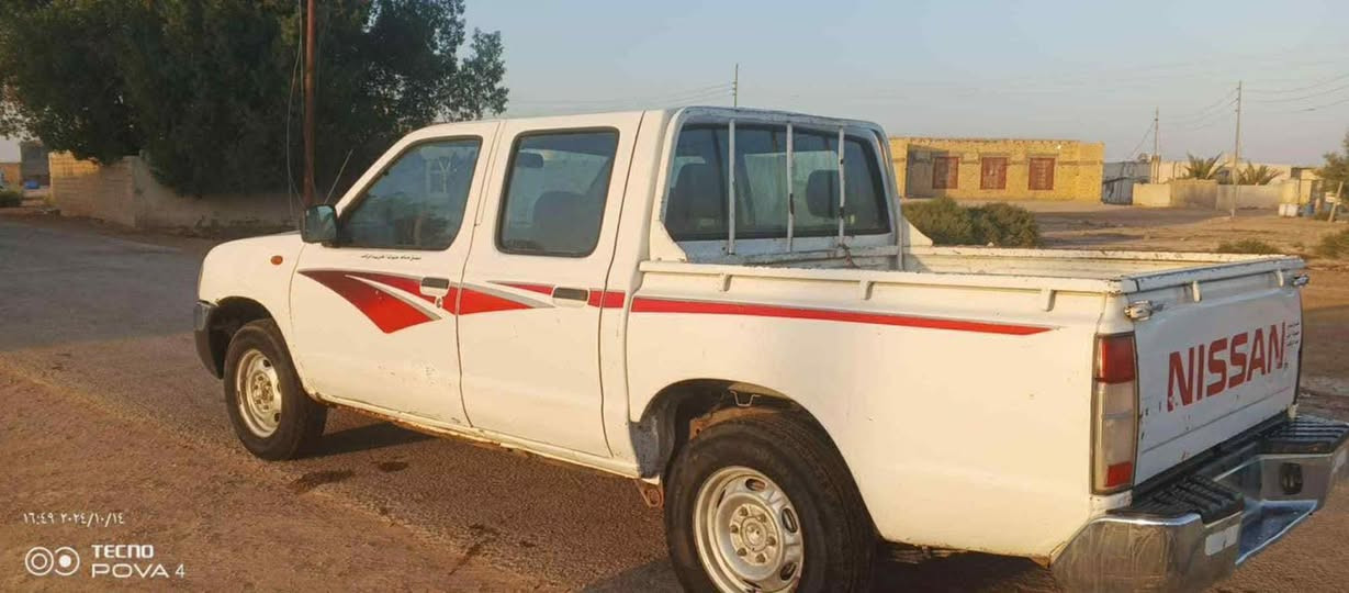 سياره نيسان ادوات كلك موديل ٢٠١٣دخول كويتي مكصوصه حوض السعر ٦٣ورقه وبيها مجال المكان ناصريه 
***********
