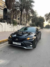 TOYOTA CAMRY 2024SE كفاله عامه من الصبغ   حادثها بنيد مبدل نفس اللون و...