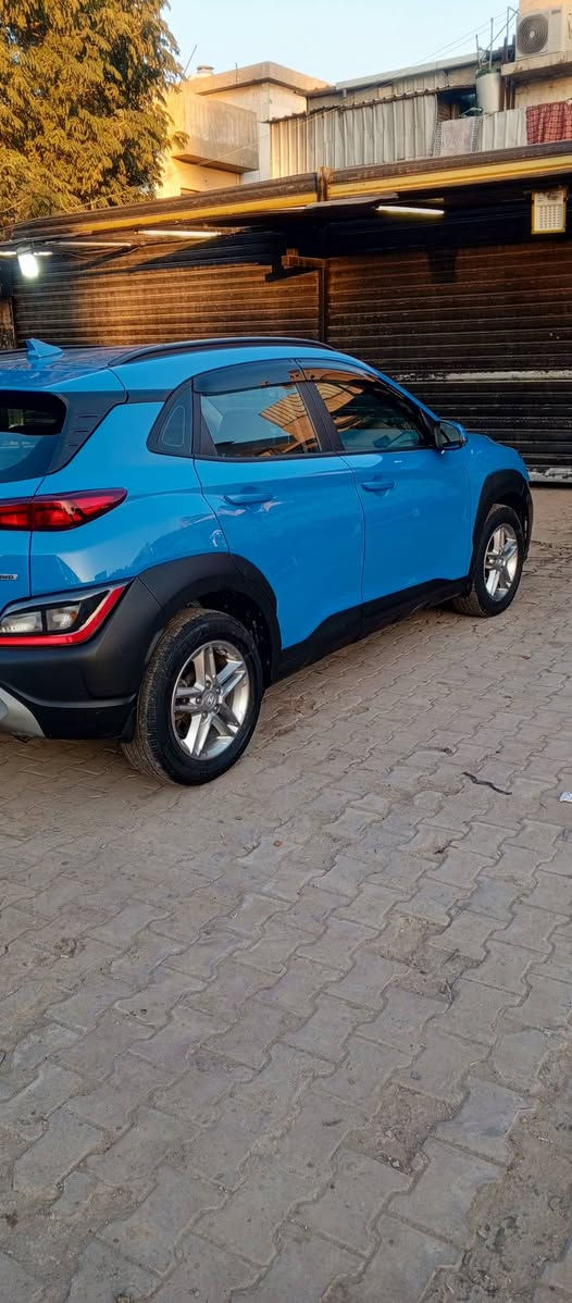 كونا موديل 22
محرك 2000 دوش 
سيارة نص فول سيارة جديدة ماشية 17 
سعرهه 152 وبيهه مجال بسيط 
رقم جديد انكليزي تحويل ثاني يوم 
مامتواجدين على الفيس فقط اتصال على الرقم 
***********
