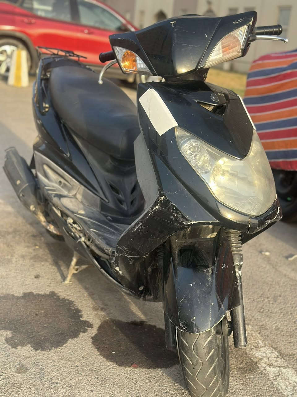 السلام عليكم
مرخصه الادمن 
سكنس فحل 140 كابريتر نكره سلف وهندر 
دراجه حلوه مكينه مامفتوحه 
فقط البجم اليكدام مثل ماموضح بالصوره 
مكاني بغداد بسمايه
لاتصال
***********
