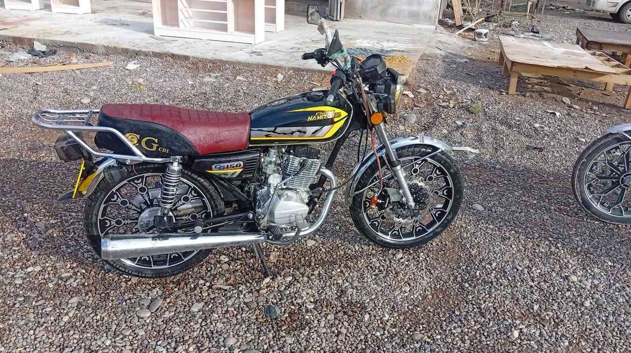 نامي بروتو موديل 25
وضع ابلادي كله شرط 
محرك 150
محرك مامفتوح 
كهربائيّات كله شغاله 
سعر خاص مفتوح 
المكان ازاب قريه شميط 
***********
