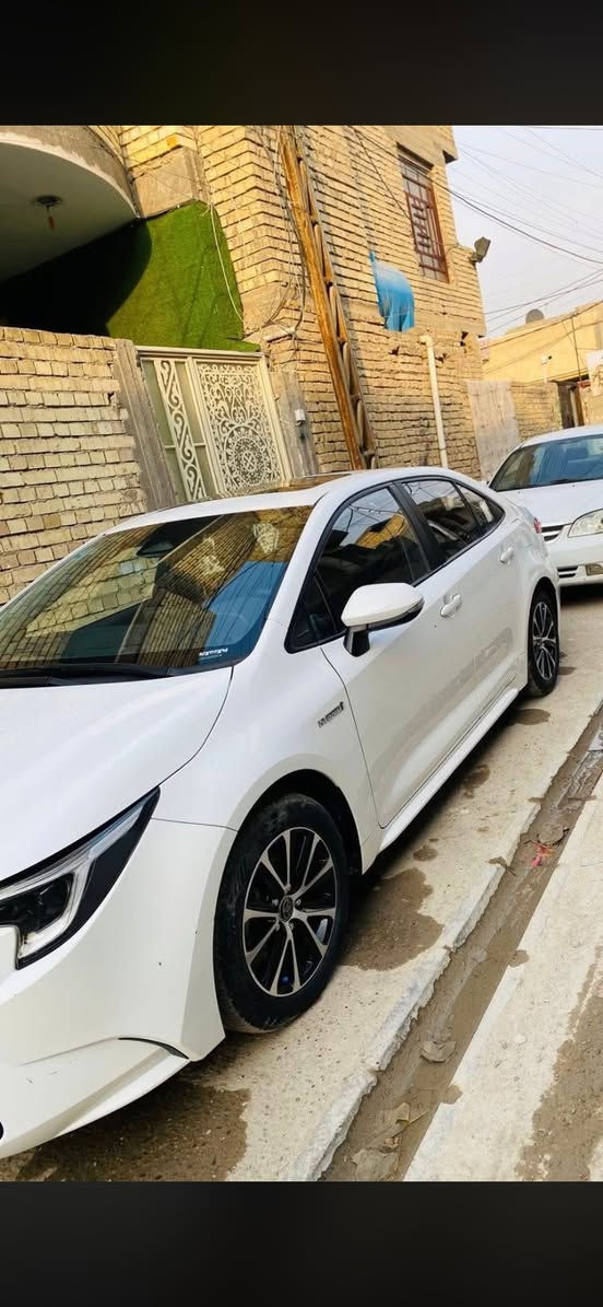 كورلا 2024 هايبرد شكل رياضي بصمة فتحة داخل برتقالي كشن كهرباء اوتو هولد سايد بريك دكمه تحديد مسار انظمة قيادة بيهة فقط حالوب السعر128 لل***********
