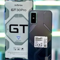Infinix GT30 pro ذاكره ٢٥٦ عشوائية ٢٤  ومعروفه باقي المواصفات  كارتونه...