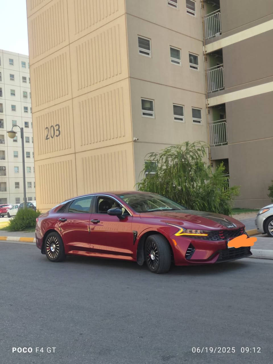 سلام عليكم ورحمة الله وبركاته
K5 2022 للبيع تحويل ثاني يوم سياره بسمي
فول مواصفات عدا الفتحه والكشنات معروفه مواصفات K5 ميحتاج اكوله السياره نظيفه كولشش مناقصه شي كبل شغل واطلع سياره مال جنايه علكد بس الدوام اروح و ارجع
عليها هواي إضافات سياره متعوب عليها وشوفتك عينك تجي اتشوفه عجبتك اخليك على راسي معجبتك ان شاء الله تلكه غيره
الحادث مالته دعاميه واكعه هي البلاديه مالته امرجعه واكو طخه امرجعه على بارد وعندي بالعراق صارت طختين بسيط لا فاتح باب ولا امبدل اي قطعه كلها بلادي 
رقم الشاصي حته تتأكد من عنده 5XXG14J24NG114821
السعر 183 وبيه مجال بسيط 
مكاني بغداد الامين الثانيه 
الرقم للتواصل ***********
