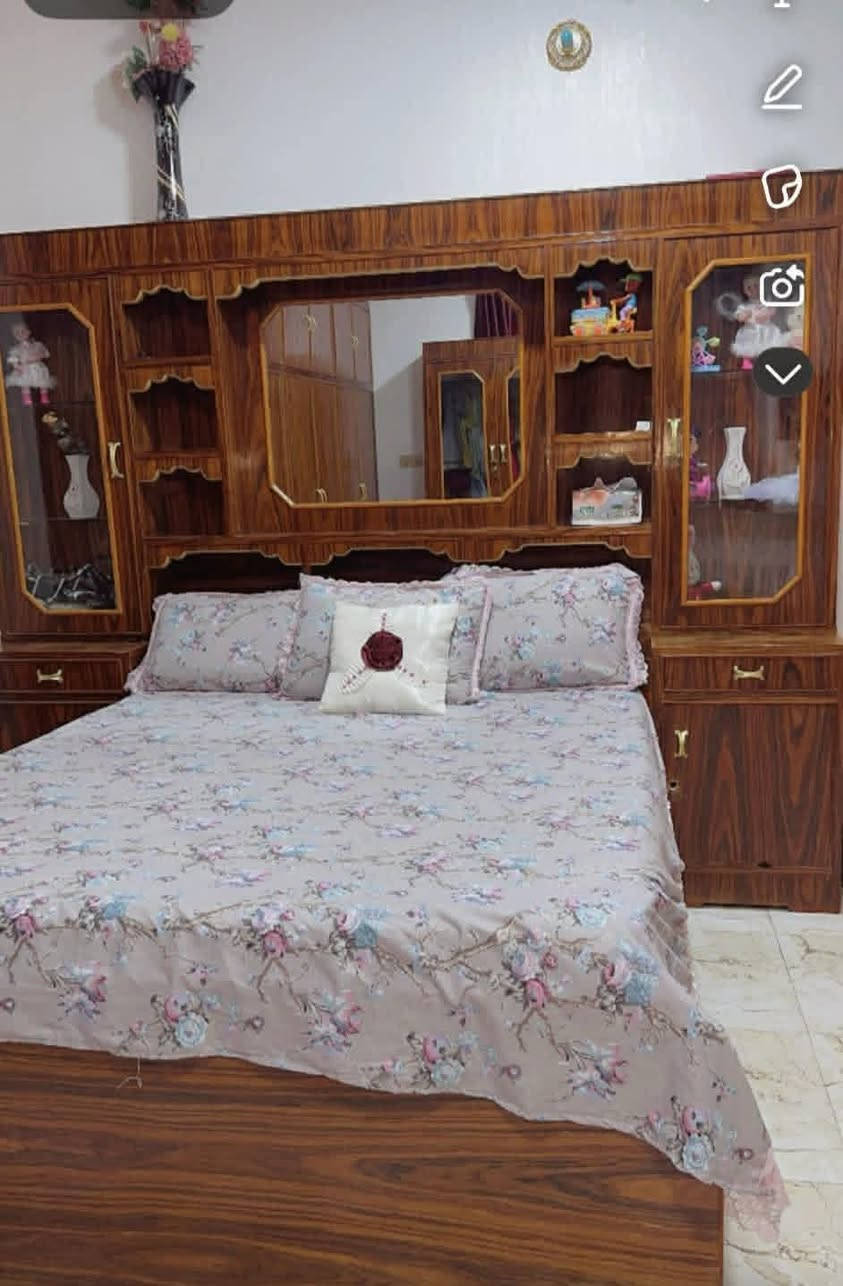 السلام عليكم
غرفة مستخدمة نضيفة احطاطة طابقين ديوان شغل درجة اولى

رايديها بمليون ونص ✅
وبيها مجال 

العنوان الانبار الرمادي الصوفية قرب مطعم القصر الابيض
التفاصيل اكثر خاص


**إذا كنت صاحب هذا الإعلان وتريد حذفه لأي سبب، رجاءا أرسل رسالة إلى الدعم الفني**