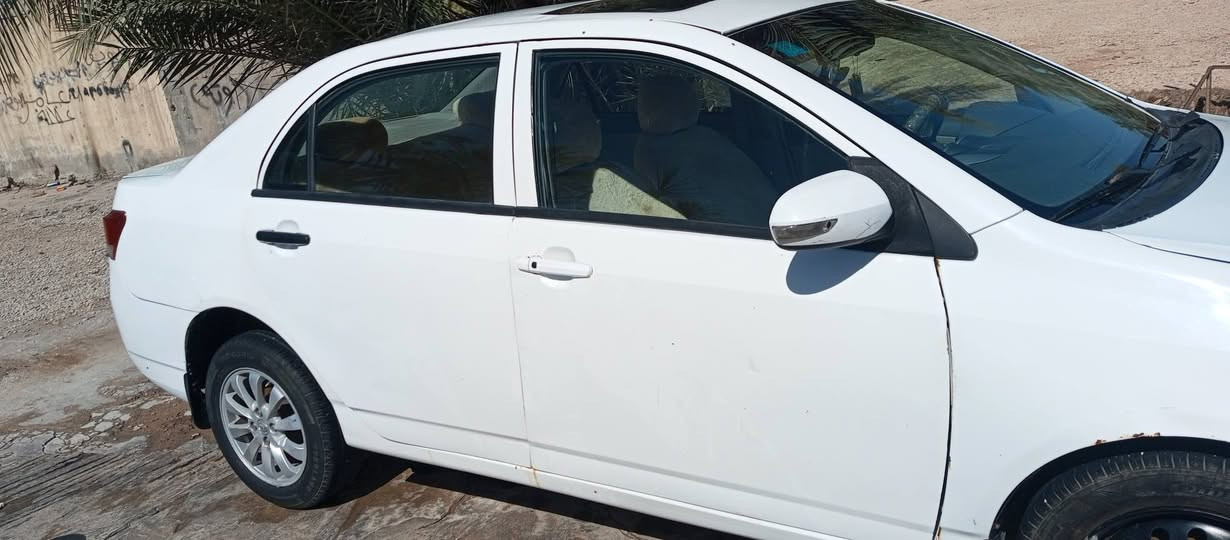 السلام عليكم سياره بوادي موديل 216 جي ثري تبريد شغال ثلج كير مكينه مكفولات ضربه بل جاملغ الخلفي طخه بل باب الخلفي بدون دواخل المكان دوانيه قضاء الشاميه السنويه لغايت 28 السعر 53 كهربايات كل شغال رقم الموبايل ***********
