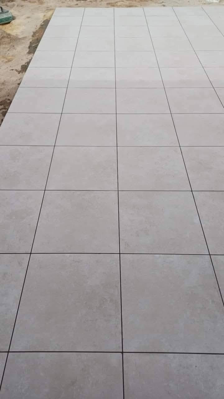 خلفه سيراميك متفرغ شغل درجه اوله استلام مهندس نشتغل كافة اعمال السيراميك والارضيات والواجهات باأحدث الطرق الهندسيه وخبره مذو سنوات طويله   ***********

