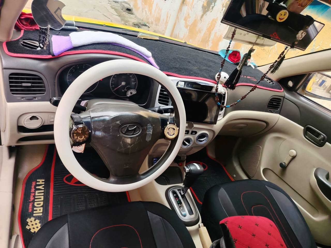 السلام عليكم اكسن دبدوب رقم كركوك رقم جديد مصطره غرمات صفر هيىه عليه 60 +كير شرط نضيف مكينه نص عمر ضرره بس بوند العنوان موصل النبي يونس ***********
