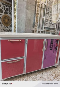 سنك متر ونص نضيف جدا تفصال  مرمر طبيعي  مو صناعي  ١٧٥  حي الرئاسة ٠٧٧٣...