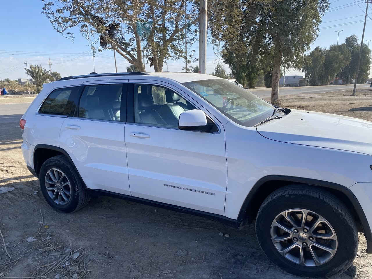 السلام عليكم 
جيب 14 امريكي 
رقم بغداد بسمي
نص فول
مكان السياره العزيزية 
السعر 178
***********
