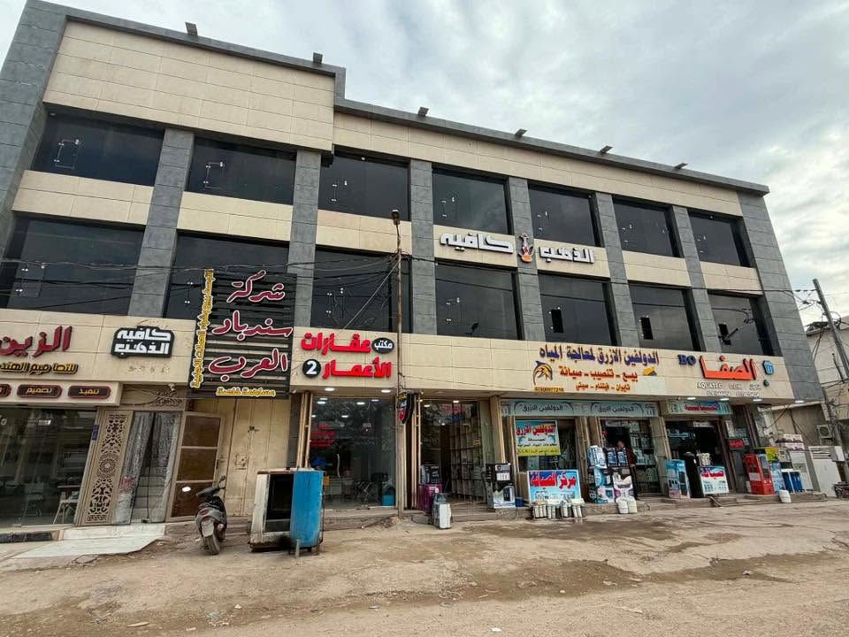 كوووووووووفي للبيع
مع مولدة بيركنز 45 KV

العنوان 
شارع ابو خمرة 

الاستفسار عالخاص او الاتصال 
***********
