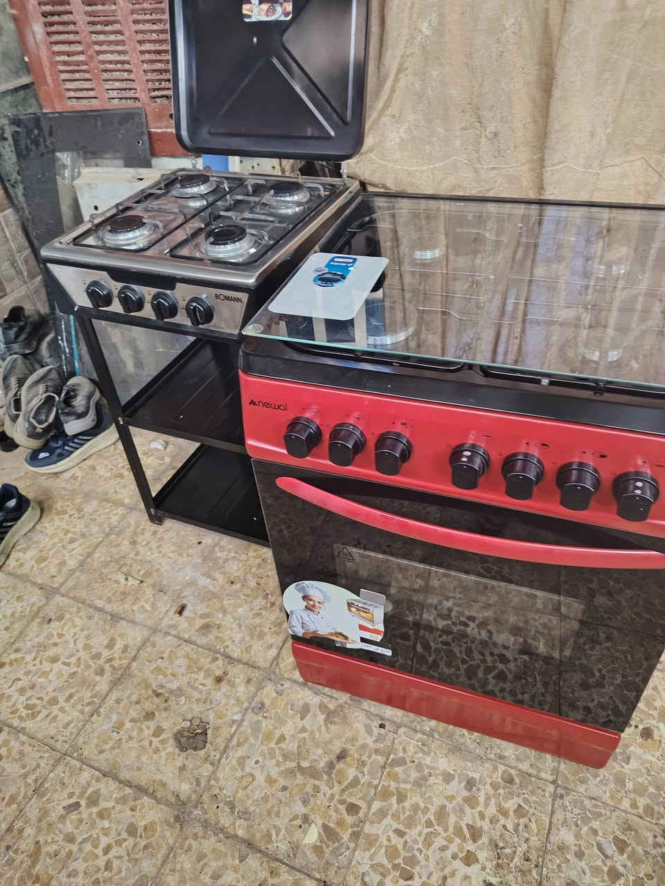 طباخ لون مميز كلة شغال نوع نوال شركة عالمية جديد السعر ١٤٠  وبي مجال بسيط للشراي كربلاء ***********
