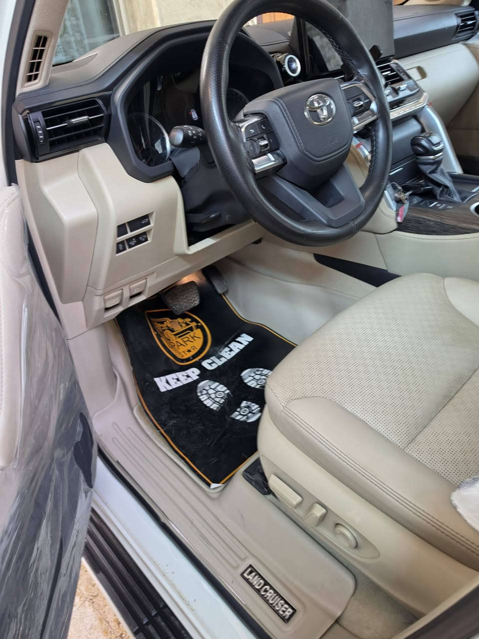 لاندكروز ٢٠٢٣ vx limited
شركة ساز رقم سليمانية
فول مواصفات ٦سلندر_مغلف ppf _تشغيل عن بعد _ كراسي جلد+كهرباء+تدفئة وتبريد_٤ كاميرات ٣٦٠درجة_شاحن وايرليس_هاند بريك كهرباء
ماشي ٦٧٦٠٦ وقابل للزيادة_السعر ٧شدات
للتواصل***********/***********
