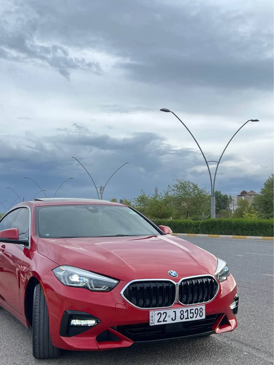 BMW ٢٠٢١ 
سيارةكة كلين داخيل بوة 
ليرة دوو دةرگاي سكني 
نيو نيو سبوغة 
بي زؤري بي ارباك 
دعاميةكانيشي سبوغي نية 
٤٠ ميل رؤيشتية 
سيارةكة گير مةكينة بةشةرت 
خةتي جادة رادارة 
بانوراماية 
سيارةكة زؤر جوانة 
***********واتساب كورةك أربيل, العراق
