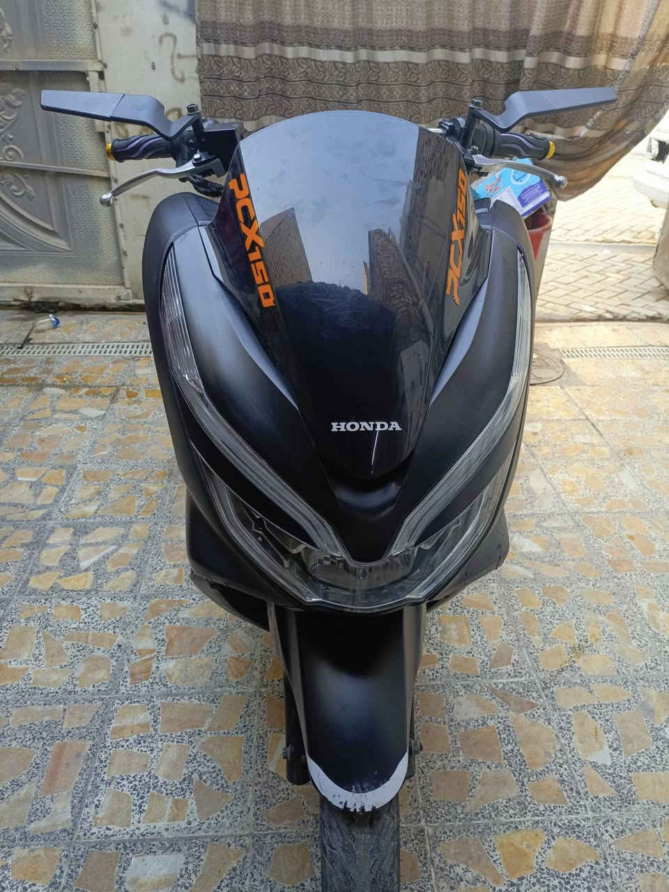 للبيع دراجه بي سي اكس جيل الثالث السعر 10 ورقات قفل الإستفسار على الرقم ***********
