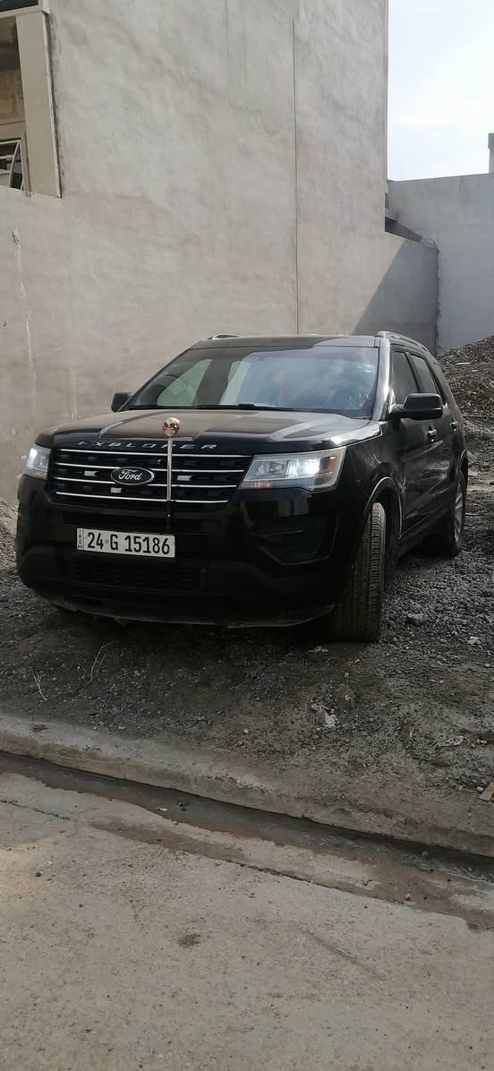 فورت اكسبلور ٢٠١٦ بدون صبغ تعديل عل بارد سنويه بسمي جديد محرك ٤ مكان السياره الموصل حي الملاين الثانيه السعر خاص *********** واتساب موجود

