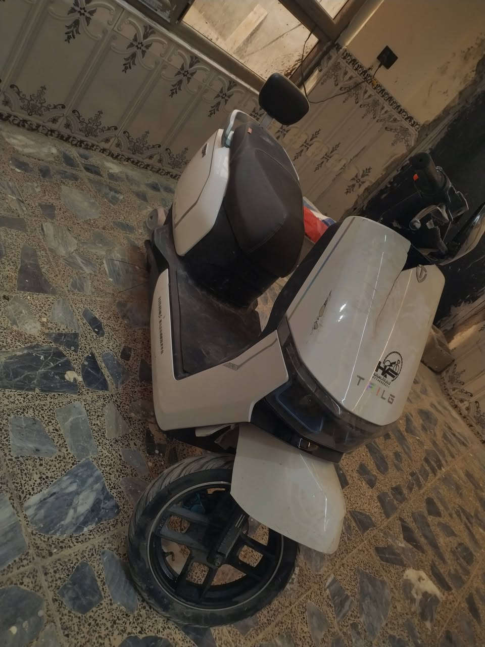 سلام عليكم دراجه شحن للبيع مستعمله قليل السعر 750 ضربته كفر امامكم الستفسار علا هذه الرقم *********** بيه مجال
