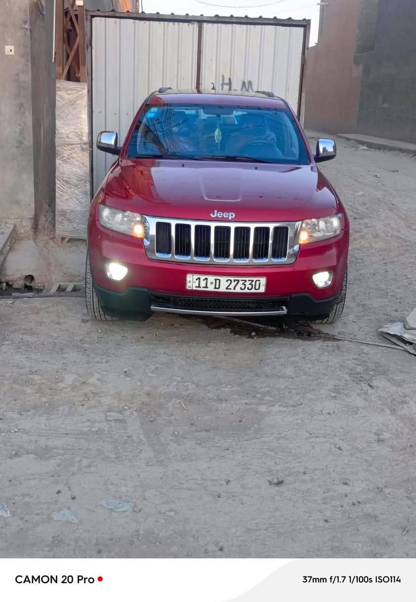 سلام عليكم
جيب خليجي موديل 2011
لون احمر
سياره جديده
رقم بغداد
گير محرك تبريد  صدر عداديه شرط
محرك٦سلندر
سياره مابيها دينار مصاريف جديد
مكان بغداد
عارضها 160وبيها مجال شوي
تصال ***********
