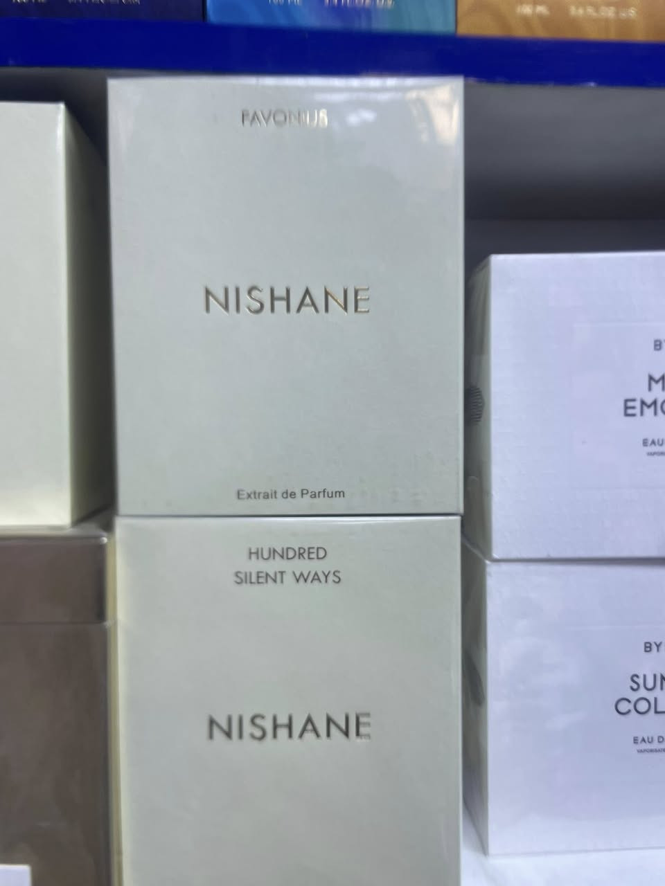 👑 أيهم بارفيوم | Ayham Perfumes
✨ وجهتكم الموثوقة لأفخم العطور والبراندات العالمية الفاخرة.
‎💯 عطور أصلية 100% بعبواتها الرسمية الكاملة (نضمن لك المنشأ والجودة).
‎❌ لا نتعامل بالتركيب، العينات، أو العطور المستنسخة نهائياً.
‎📦 التوصيل متوفر لكافة المحافظات مع ميزة فحص المنتج قبل الاستلام.
📥 للطلب أو الاستفسار، راسلنا عبر الخاص. ***********
