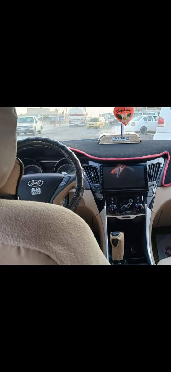 سوناته خليجي 2012سياره جاهزه مانقصه برغي محرك 20400بسم كردي والمداور ثاني يوم بيه صبغ شبر عله طول البنيد بدون ضربه والسياره مكفوله ماعده الي مكتوب كدامك رقمه اربيل السعر 120 مكانه دوانيه قضاء الشنافيه***********
