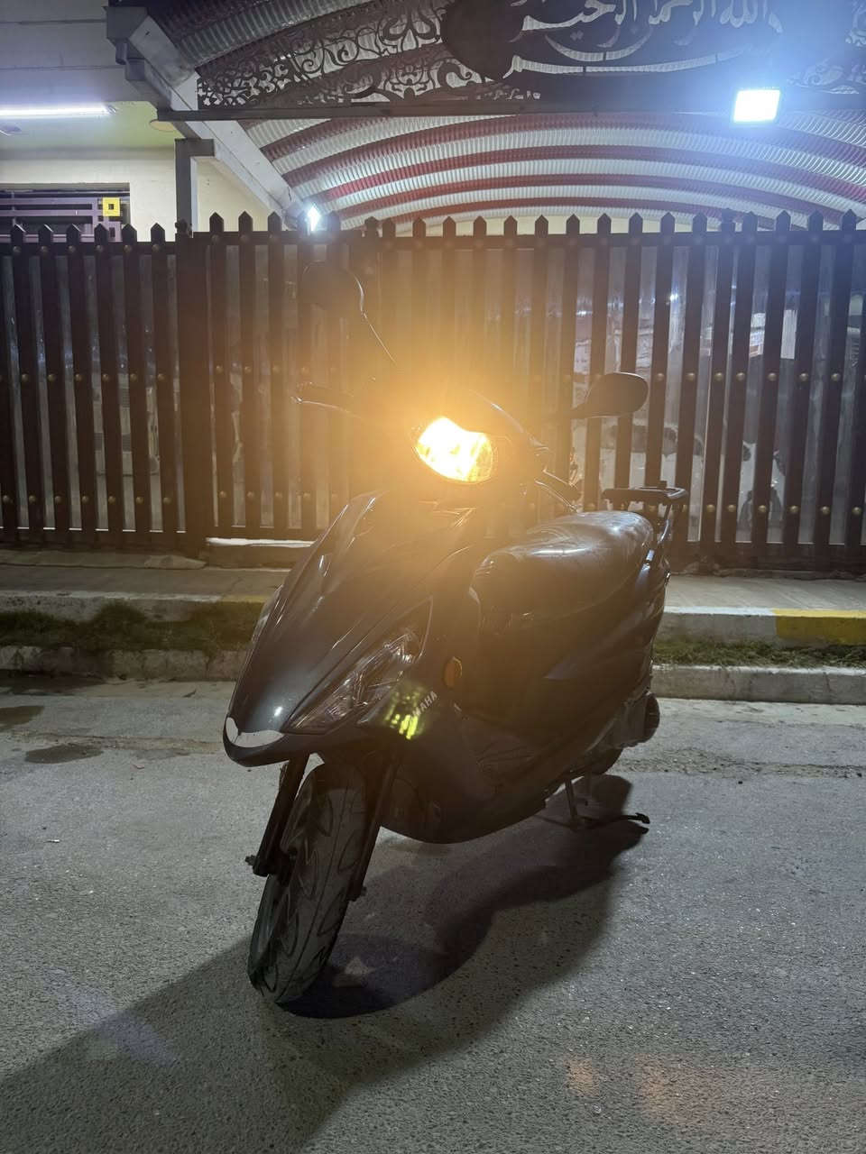 سلام عليكم حبايب اكزز 2020 دراجة جلاله و خير من اللّٰه الدارجة معروف عنها نوزل استان كهرباء بريك APS وباقي المواصفات معروفه الدارجة معروضه بلميون و بيها بمجال الدراجة مجفته مره وحده تجفيت شركه و تخم تاير جديد و باتري جديد و دهن جديد و بانزين بيها تحتاج بس سايق هذا رقم اتصل لو تدخل واتساب و الشراي يشلع عيوني و يدلل خادم اني و بيها مجال م تضيع بالوجوه الطيبه
 ***********
لجد يدخل خاص لان(مكلف بالنشر).🤍
