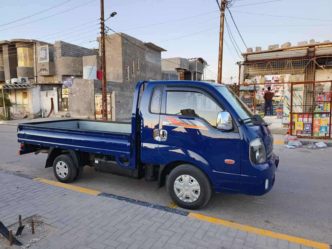 السلام عليكم  كيا 2019جديده ماشيه 100  كير محرك
كفاله
 السعر 129
للعنوان البصره دور شرطه0780 874 0787
