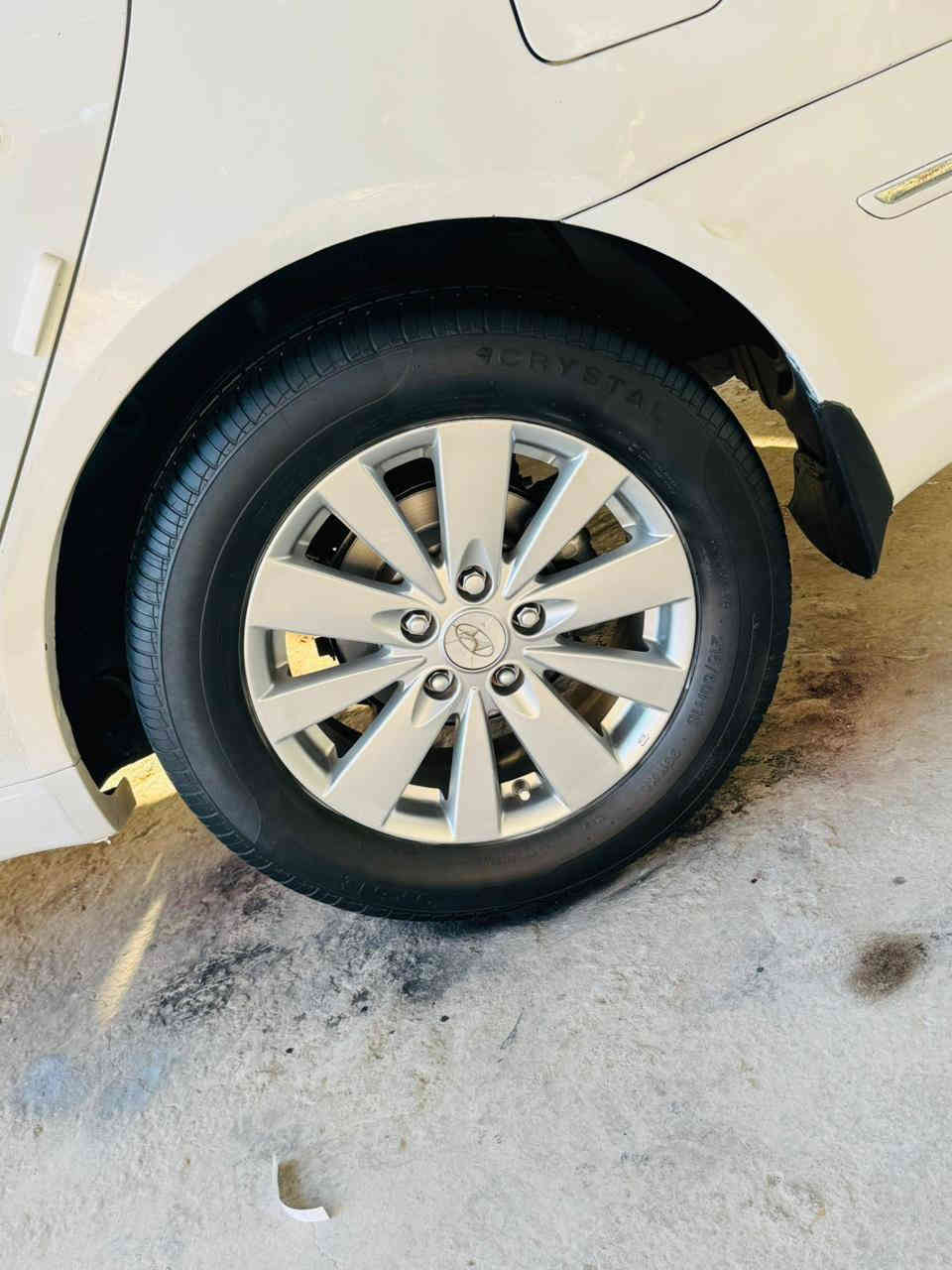 السلام عليكم شباب سوناتا 2009 رقم ديالى بيهة 3 قطع صبغ 
تاخذهة لسونار وتشوف 
محرك 2400 
اتصال 
*********** بي وتس اب  
السعر 118 بيهة مجال
