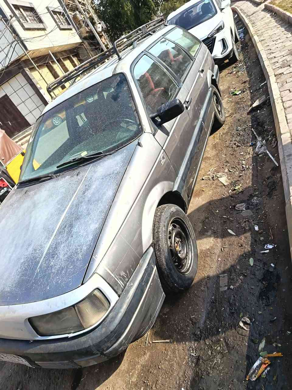 السلام عليكم اخوان عندي سياره موديل 1993 رقم نجف تحويل ثاني يوم السياره مكانها بغداد  السياره مكانها بغداد الكرخ الشيخ معروف سعر السياره 30 ورقه وبيها مجال للشراي يتصل على الرقم الموجود 009647707309822
009647881723289
