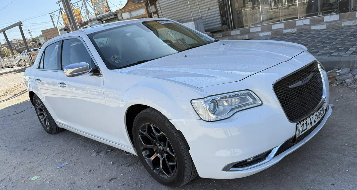 اوباما 2020 اصل مواصفات السيارة لمتد فول السيارة كفاله عامه موجود كتاب الفحص بالمنشور
السيارة بسمي تحويل ثاني يوم 
مكان ا@لسيارة الناصرية 
السعر 275$
***********
