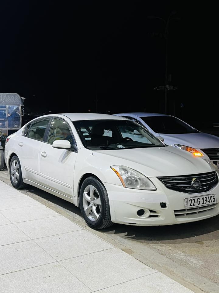 التيما موديل 2008خليجي مكينه كير كله بشرط
تبريد تتفئه تخم تاير 3قطع بدون دواخل 3بصمات كهربائية شغاله 

رقم اربيل سعر 85وبيها مجال   مكاني سليمانيه كلار ***********
