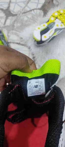 ماركة نيو بلنص سوبر ماستر 🔥💯
نظافة95%💯

قياس45طول القدم 29 سانتيم 

صنع امريكي /اب عن جد 😅 🇺🇸🇺🇸

وباركود موجودة بل صور ✅

          توصيل متوفر لكل المحافظات 🚕 🛵 ب5 الف فقط 

للاستفسار خاص أو واتساب ***********
