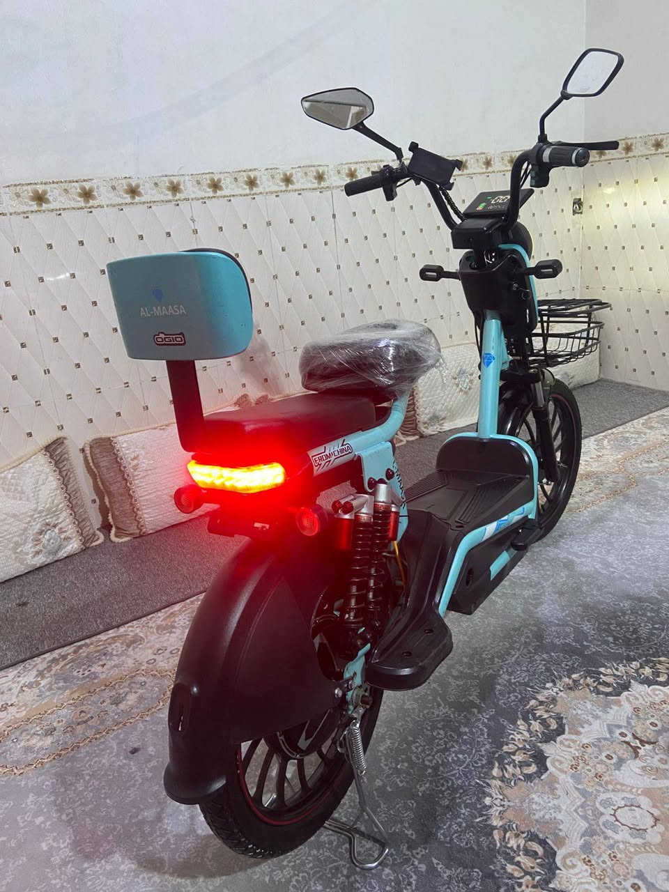 ماور شحن حجم 20 نوعية الماسه 5 بطاريات كبار  وبشرط السرعه 99  كلشي شغال على فحص بشرط  مكان أربيل سعر320الف
*********** وتس اب
