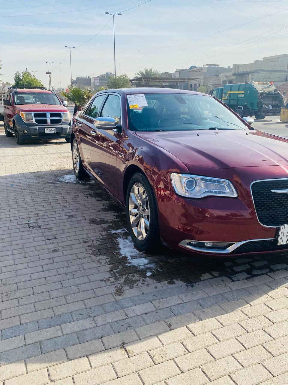 *سلام عليكم من رخصت الادمن
*اوباما كريسلر 🇺🇸300c موديل 17اصل 15  شركة هارلم مكفوله كفاله عده البنيد مبدل اصلي

*. فول موصفات لمتددت السياره بسمي تحويل مباشر
*. مكينة V6. 3600 فوريل 
*.  ماشية 140 الف Mil
*. رقم. بغداد الدولي الجديد
*   حساسات امامي خلفي وحساسات اطارات
*كشنات حضن ومساج 
*تحكم ستيرن تدفئة تبريد
*بنراما مقاعد الاماميه تدفئة تبريد اسود ملكي
* شاشه كبيره سماعات سستم بيتس
* تشغيل عن بعد دخول ذكي
*كامرة دواره محدد سرعه
*حدادية صدر امامي خلفي جديد كير مكينه بلادي ومكفول
*تخم تاير وتخم ويل جديد واصلي
*وباقي الموصفات معروفه السياره ما تصرف عليها دينار جاهزه للخير صور حادثها بالمنشور
*السعر: 175$وبيها مجال 💸
*الهاتف: ***********☎️
*المكان: بغداد م/الصدر
