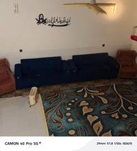 تخم 7 مقاعد نضيف جدا اي ضرر مابي مكاني بغداد جسر الدوار الشراي يراسلني...