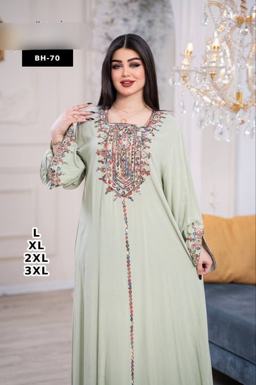 اقل طلب درزن 

#شركة_مسك_الغزال_للجمله_فقط
#جملة_فقط_كلابيه
#الخامه_كشمير_مطاط_درجة_اولى 
#القياسات_L_XL_2XL_3XL


**إذا كنت صاحب هذا الإعلان وتريد حذفه لأي سبب، رجاءا أرسل رسالة إلى الدعم الفني**