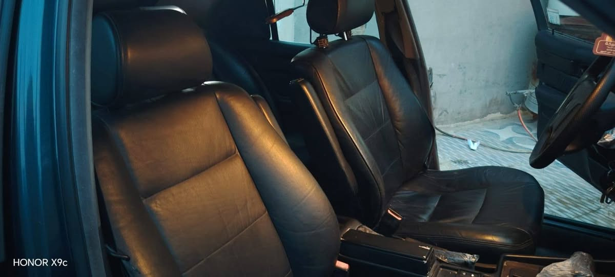 السلام عليكم بيم موديل ٩٥سياره مكفوله من كلشي بس صبغ جماليه ك تحويل مباشر مكاني بغداد كير مكينه مكفولات صدر تخم تاير جديد جاهزه للخير السعر 85بيها مجال ***********
***********
