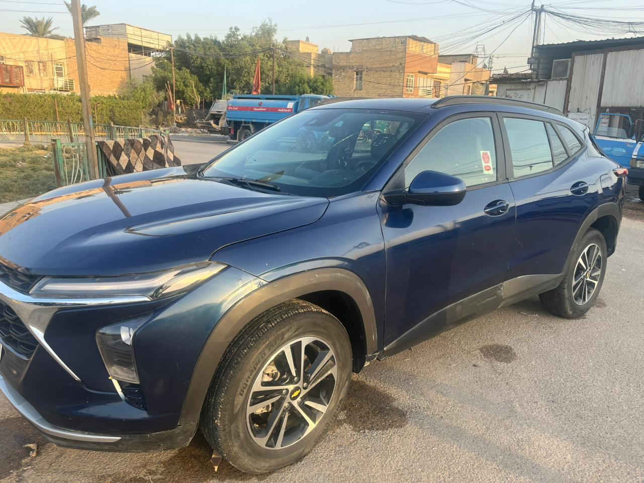 🔥 للبيع بسعر مناسب  او المراوس بشرط رقم بغداد                   Chevrolet Trax LT 2024 LT 2024 🔥

الوارد: أمريكي 
مرقم بغداد جاهز تحويل ✅

حادث خفيف جدًا  2 قطع                                                                     باب + جاملغ فقط
السيارة مرتبة ونظيفة  👍

أبرز المواصفات:
✔️ شاشة 11 إنج وكالة
✔️ تشغيل بصمة + ريموت ستارت
✔️ Apple CarPlay / Android Auto لاسلكي
✔️ كاميرا خلفية HD
✔️ تحذير مغادرة المسار
✔️ فرملة طوارئ
✔️ مثبت سرعة
✔️ محرك تيربو اقتصادي وعزم ممتاز
✔️ تبريد قوي جدًا

السيارة استخدام شخصي وما تحتاج أي صرف
السعر: ( 140$) قابل للتفاوض للجاد فقط

📍 بغداد
📩 للاستفسار خاص *********** فقط وتساب
