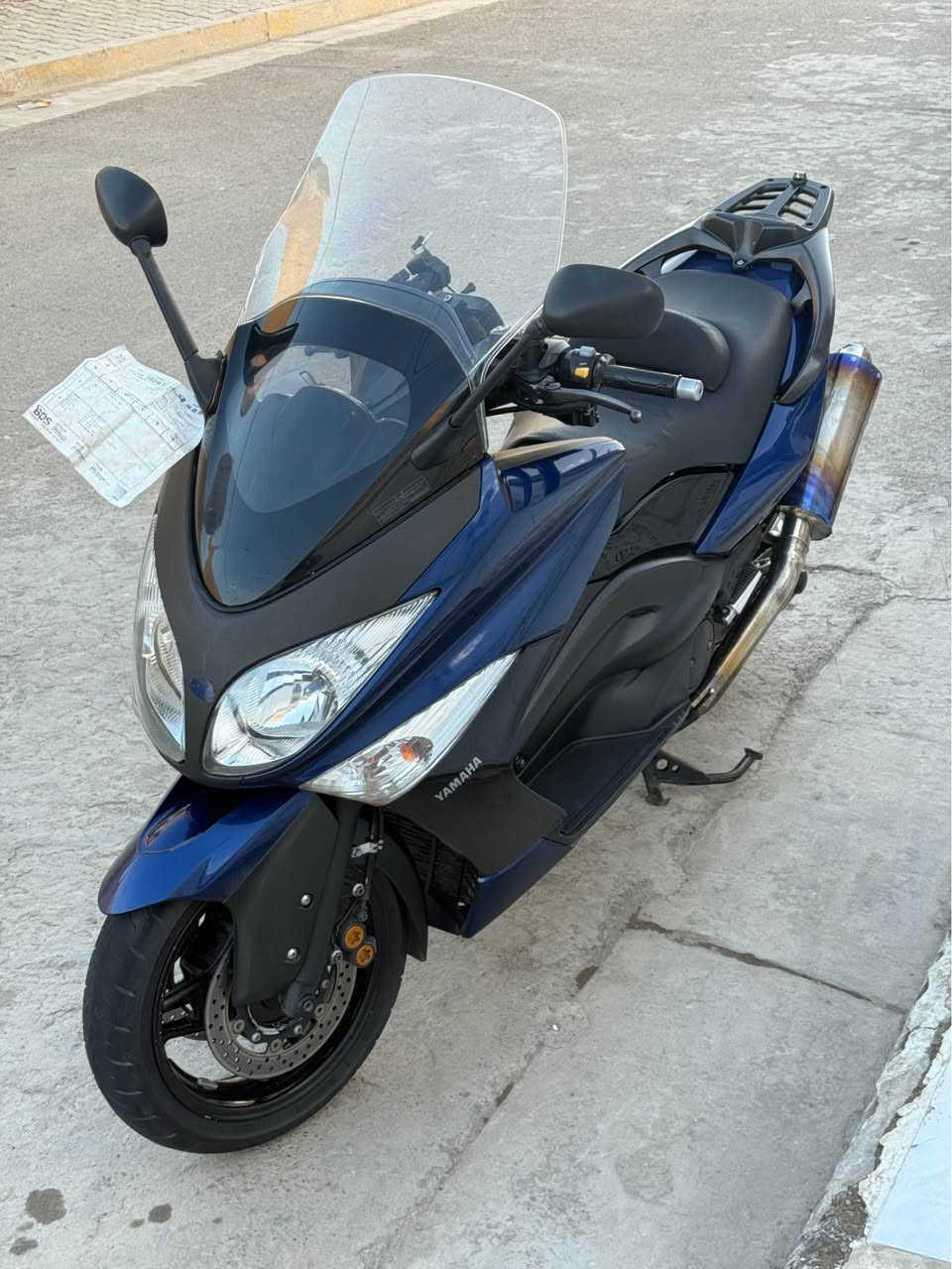 السلام عليكم خوتي❤️
تي ماكس 2011نضافه100/100 
مكفوله مكينه كفر كلجات حتى من الزلغ 
الجاد بالشراء يتصل ***********📞 بغداد, العراق
