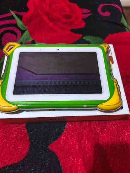 ياالله سلام عليكم حبايب
ابياد جديد لوك بعده بلباكيت ذاكرته 256 و رام  8
سعره ب 75 الف و توصيل لكل محافظات العراق
رقم هاتف ***********
