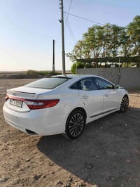 أزيرا • ٢٠١١ • بانوراما