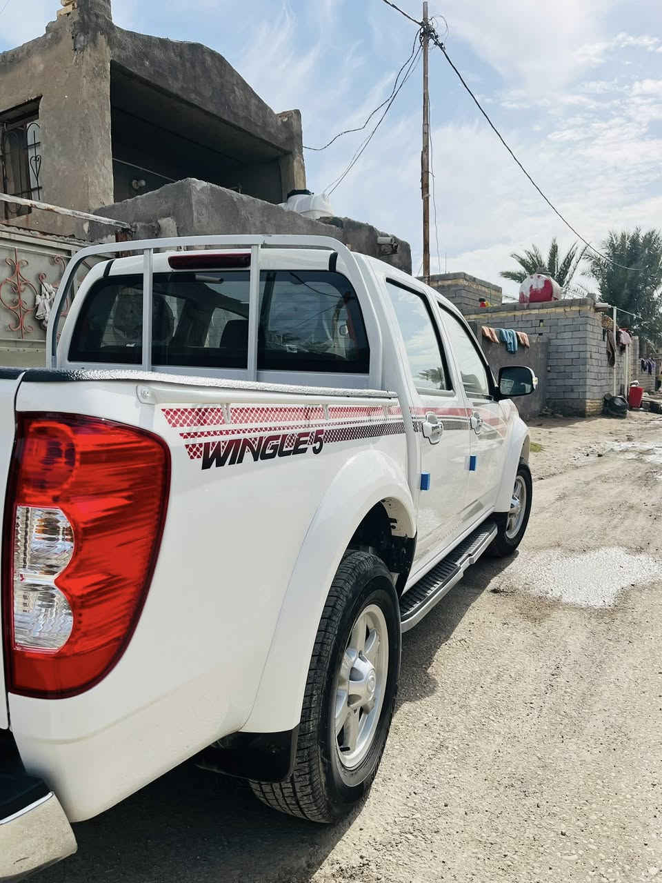 سلام عليكم ورحمة الله وبركاته 
للبيع كريت ولل 2025 مكفوله كفاله عامه من كلشي 
ماشيه 10الاف بأسمي رقم مثنى تحويل مباشر 
مكان السياره :السماوه 
للأستفسار :*********** /***********
