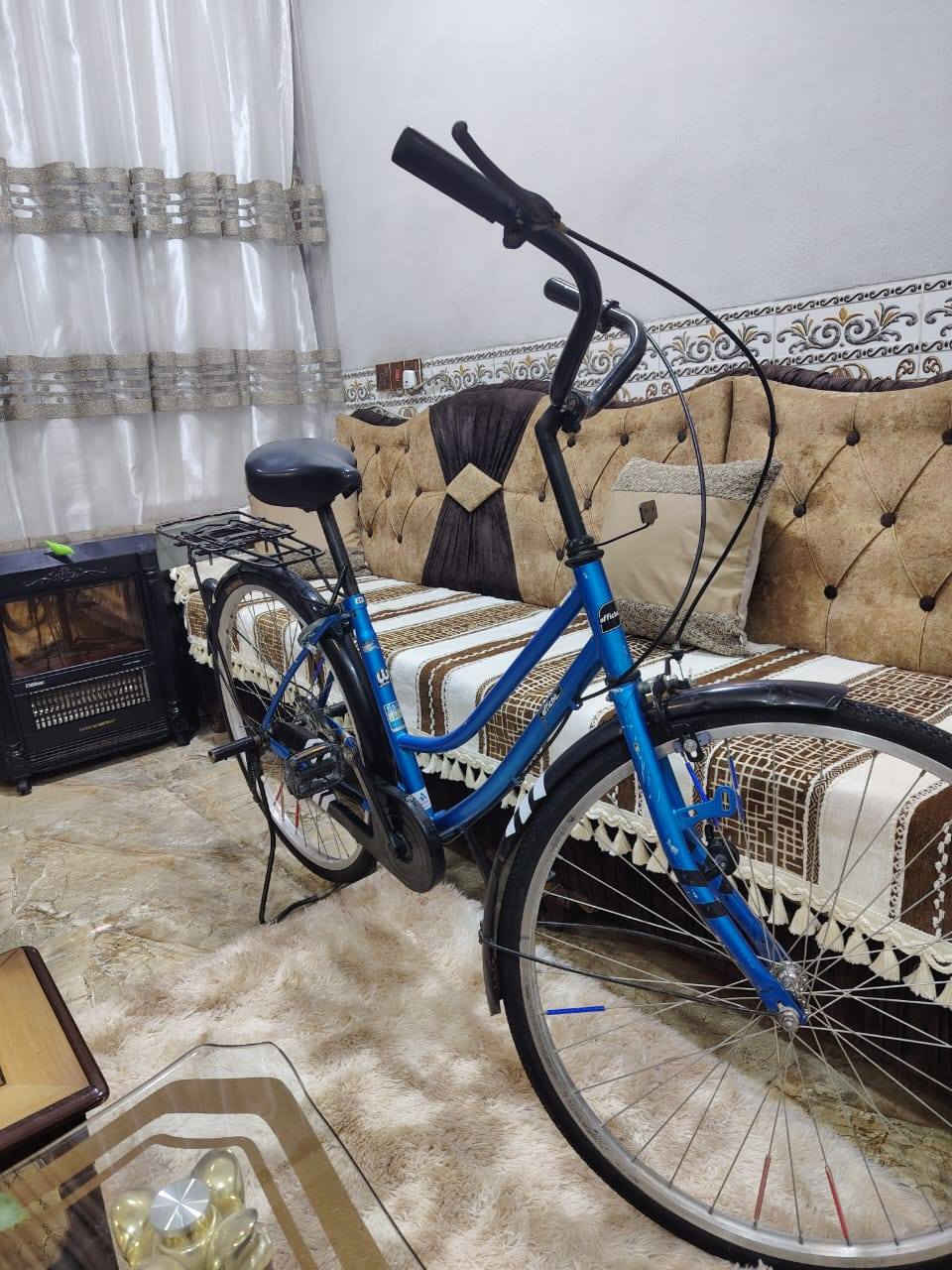 سلام عليكم باسكل للبيع حجم 26 موديل 18 شهر ثامن باسكل نضيف كفاله بيع سعر ب100 وبي مجال  ومروس لعده شي ينزل العلوان بعقوبه فلكه نهوده رقم الهاتف ***********
