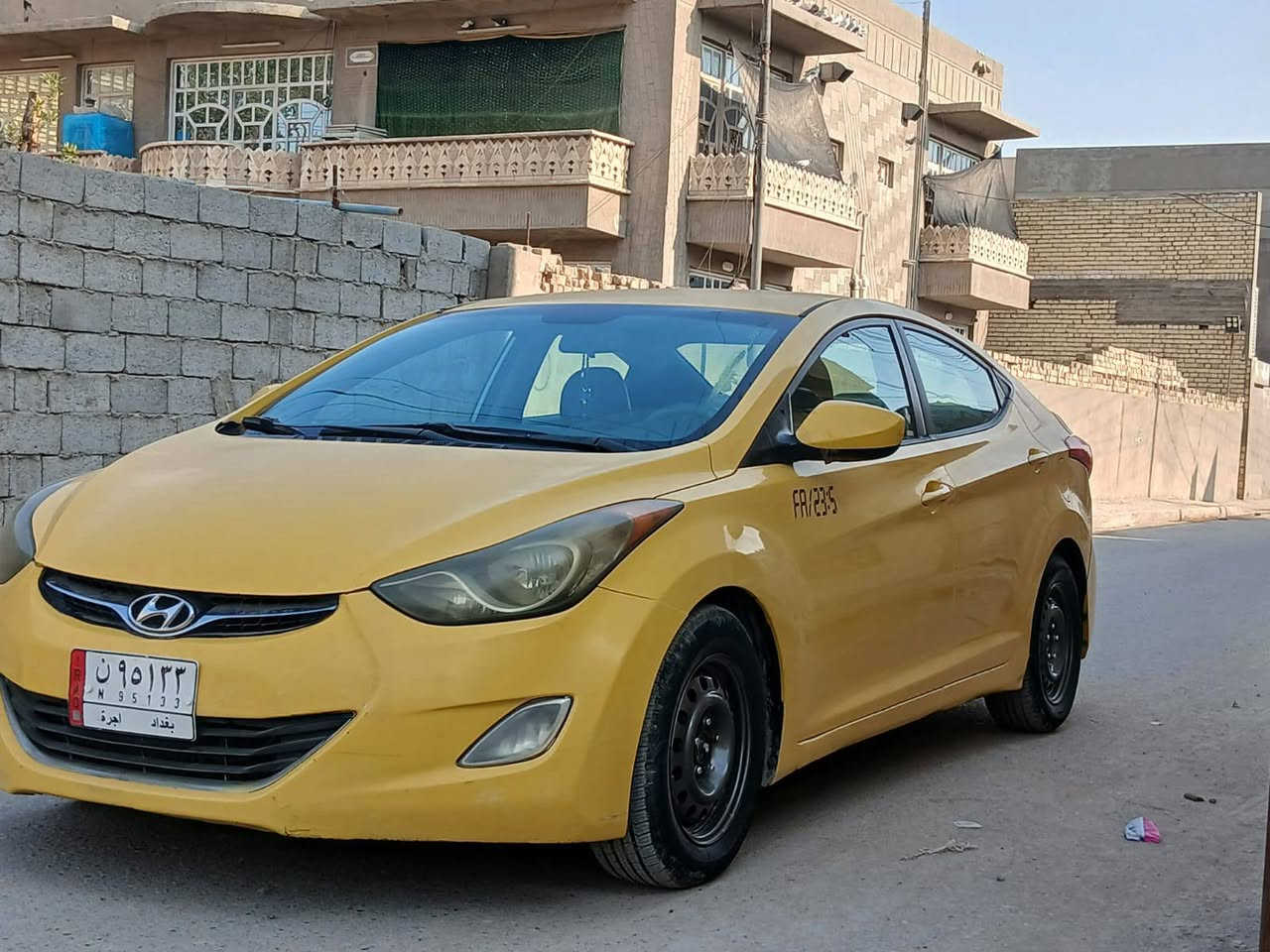 سلام عليكم الانتره 2013وارد امريكي حادث  قبق الصندوك بدون دواخل
رقم بغداددولي مشروع وطني سنويه مجددا  مصفره  غرامات صدر جديد 
حجم محرك 1800مكفول من تنقيص و تبخير
تبريد شغال ثلج + تخم تاير جديد 

محرك 1800دوش  
العنوان بغداد السعر ( 102بيه مجال البسيط الشراي 
رقم هاتف ***********
