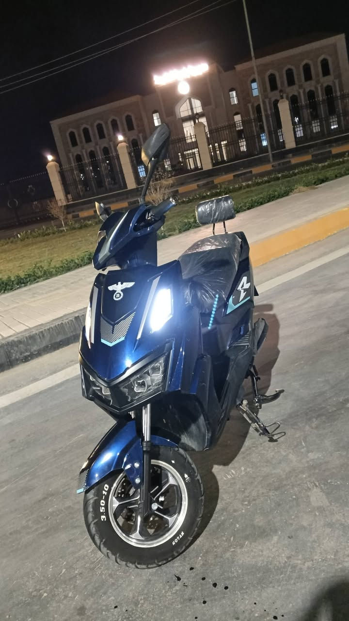 السلام عليكم 👋
للبيع او للمراوس🔁
-ماتركس موديل 25 🔱
-سته باتري موديل 25 عل فحص 💯
- نضام 🅿️و نضام®️
-اشاره يمنه يسره شغاله💯
-لا يت عالي🔆 ناصي🔅4 عدسات 💯 
-بك لايت وحته كلوب الرقم شغال 👌
-دراجه استعمال قليل ⛔
-السعر💲550 وبيها مجال للشراي 💲
⚠️عنوان الانبار الكرمه ⚠️
للستفسار خاص او تعاليق او *********** وبي واتساب
