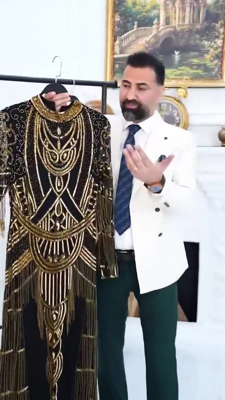 ابرزي نفسك في الحفلات 💃
🔥تألقي🔥 
كوني الاولى 👍👍
لا تكوني الاخيره 😋
اجعلي  لنفسك رقم واحد ☝️
كوزمتك بيروت    تقدم💥💥 جديدها💯💯
متوفر بالونين الذهبي والفضي  وقياسات S.     M.      L.     XL.    XXL.    XXX.   XXXXL    
#فساتين #سهره و#مناسبات  والعديد من موديلات الفساتين 😍😍
#كيلوت #جينز #هاشمي #بشت 
للطلب يرجى مراسلة الصفحة 👠📿


**إذا كنت صاحب هذا الإعلان وتريد حذفه لأي سبب، رجاءا أرسل رسالة إلى الدعم الفني**
