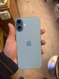 آيفون ١٦ بلس • ١٢٨ جيجا • بطارية ١٠٠