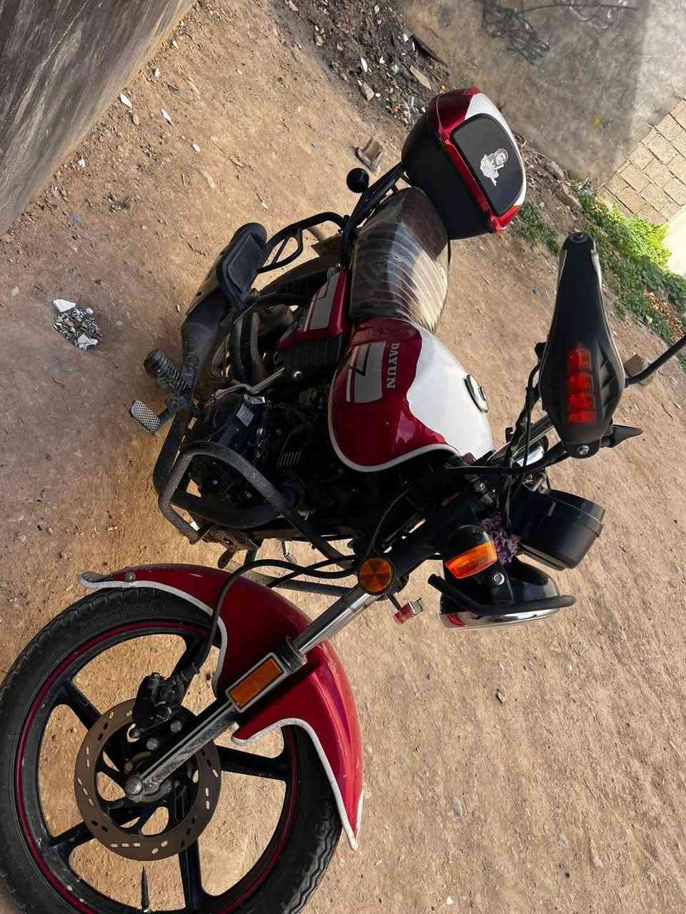 السلام عليكم /// ديوان للبيع مال جناي نظيفة موديل 23/ بدون اوراق ضاعية اسويلك مكاتبة ضمان مختون بيع و شراء دراجات ناريه // سعرة مليون و150 مكاني ديالى///***********
