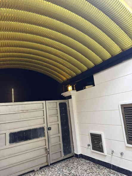 مشتمل طابق ونص بحي الأمين منطقة ال ١٦ قريب على شارع أربعين بناء طابوق حديث ضلع منفصل المساحة ١٢٥ متر الوجه ٦ وربع ونزال ٢٠ شارعه ٢٠م تجاري الشارع كدامه مبلط للبيع السعر المطلوب بي ١٢٥ مليون وبي مجال للاستفسار الاتصال على الارقام التالية
*********** واتساب
***********
